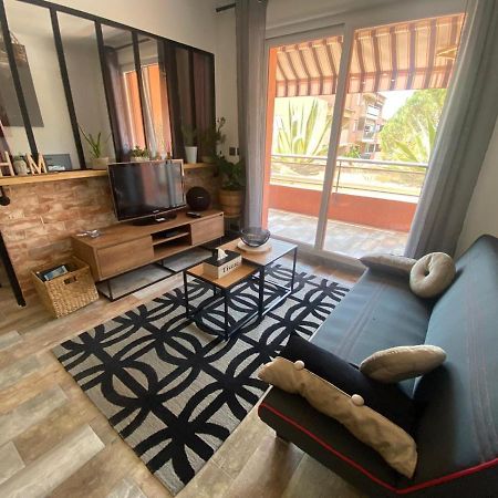 Appartement Vue Mer Avec Place De Parking Privee แซ็งต์-แมกซีม ภายนอก รูปภาพ